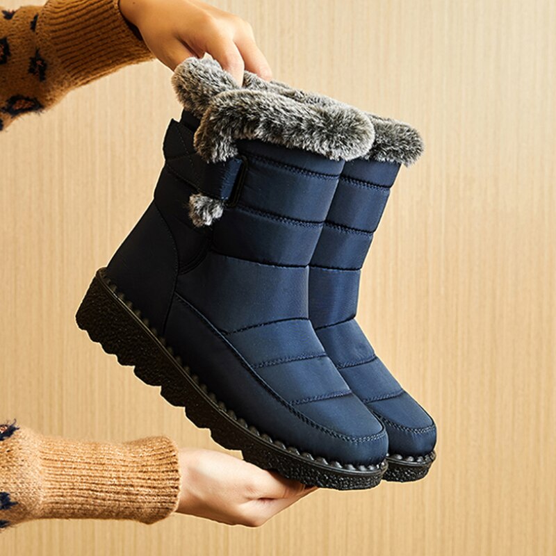 ¡Botas para todas las mujeres! Botas cálidas, cómodas y resistentes al agua.